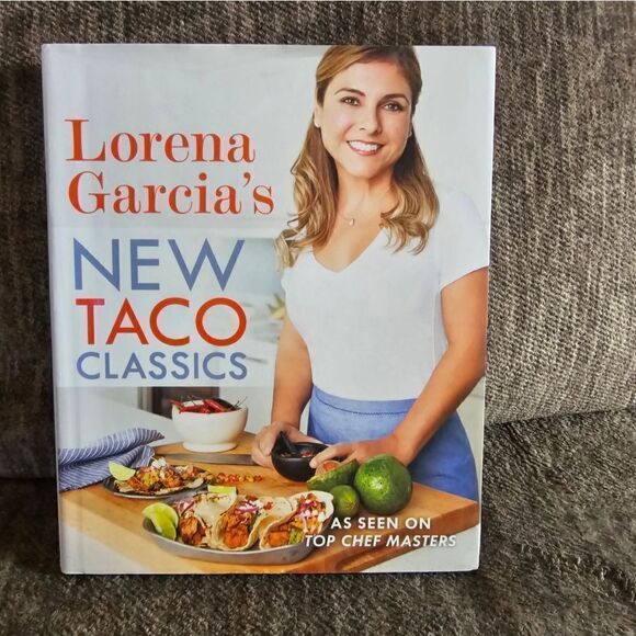 Lorena Garcias New Taco classics Cookbook. - Picture 1 of 9